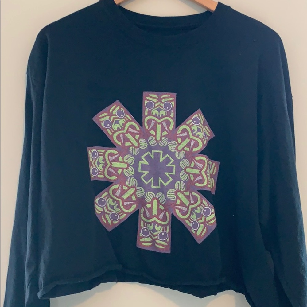 Urban Outfitters Cropped Graphic Tee